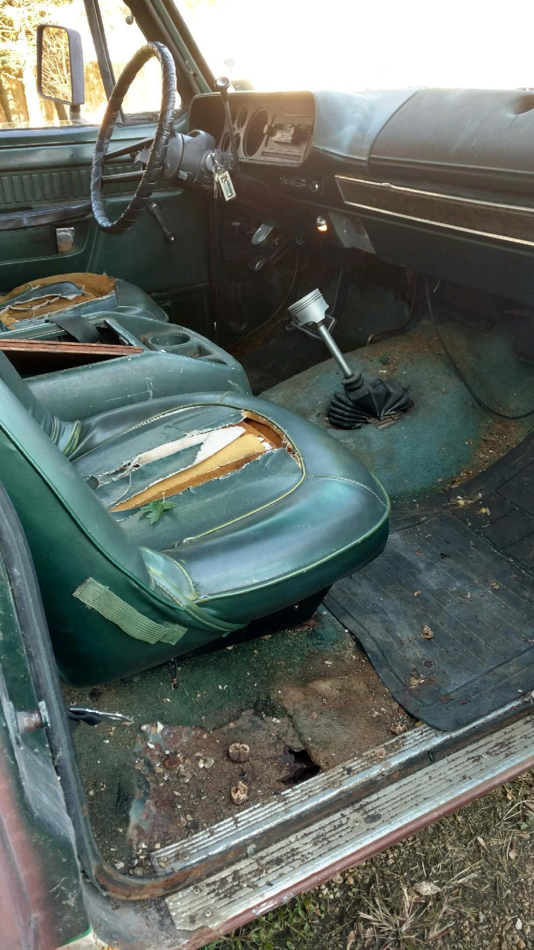 Attached picture ramcharger interior.jpg